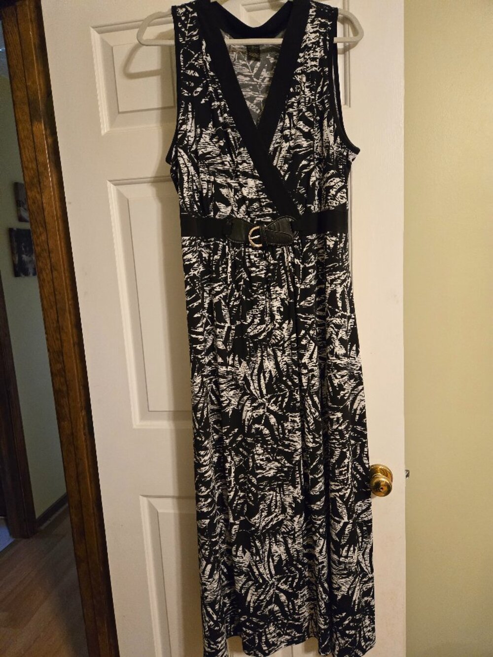 Susan Lawrence black and white maxi dress 3 X